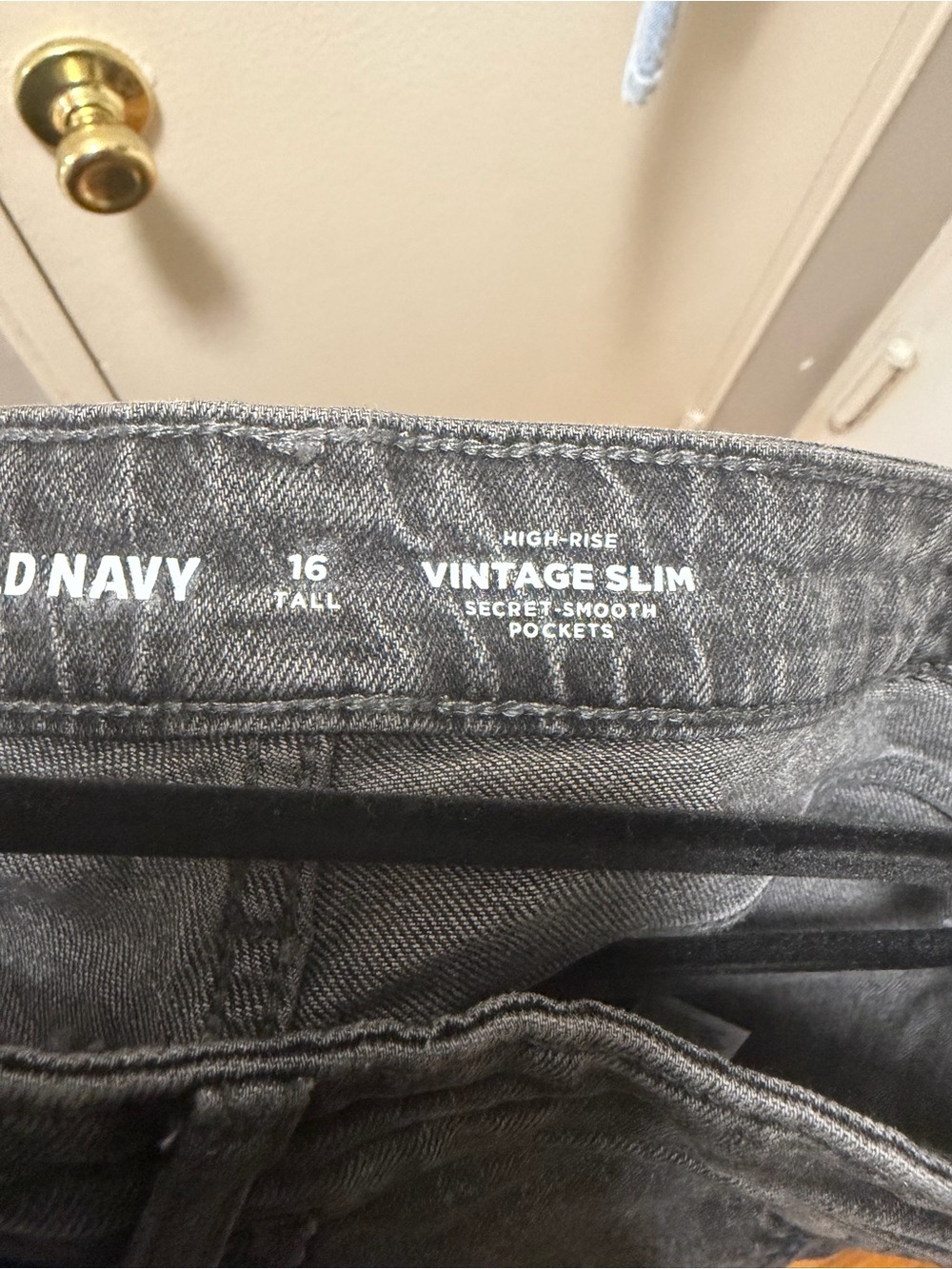 Old Navy Women Vintage Slim High-Rise Jeans - Gray